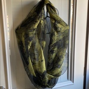 Black and green infinity scarf